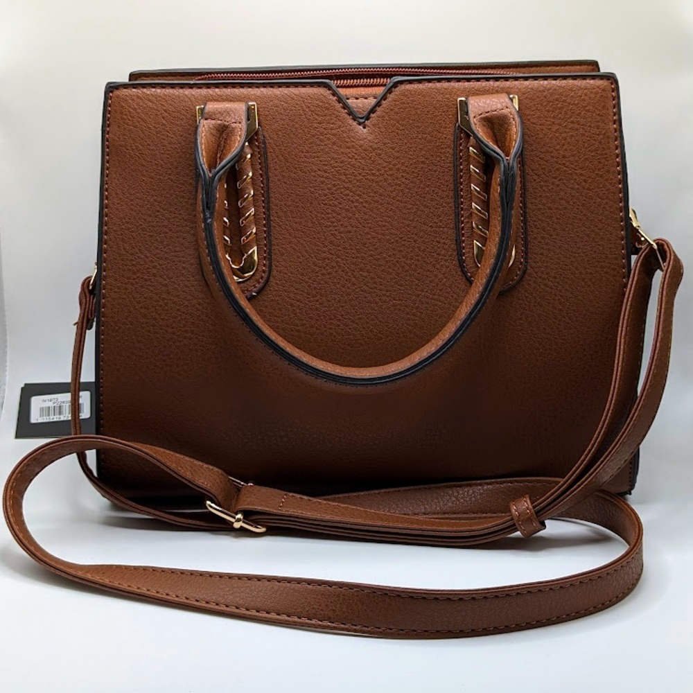 Pretty new with tags La Terre crossbody purse
